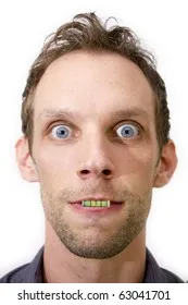 mitŭra